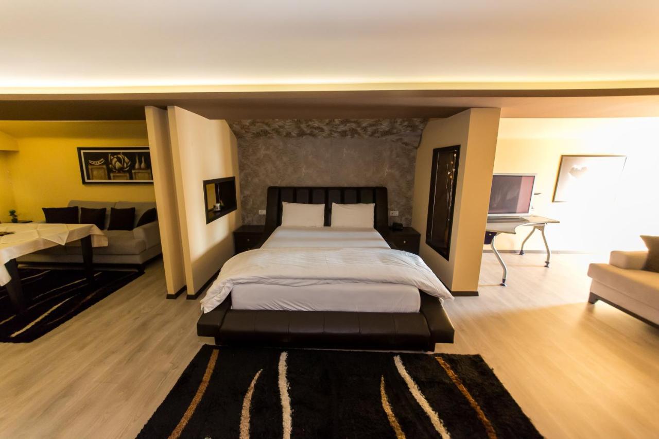 Hotel Denver Tiranë Luaran gambar