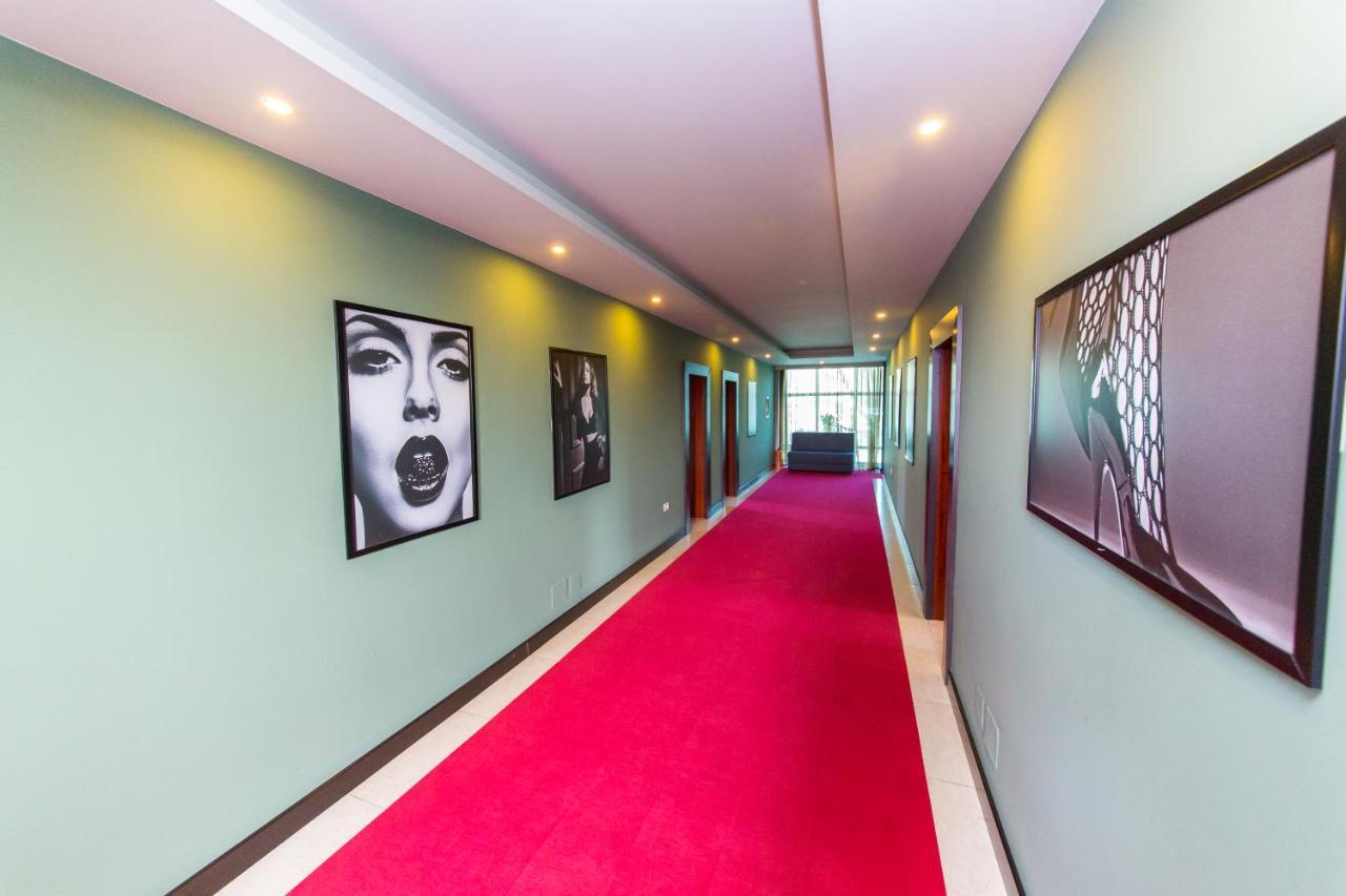 Hotel Denver Tiranë Luaran gambar